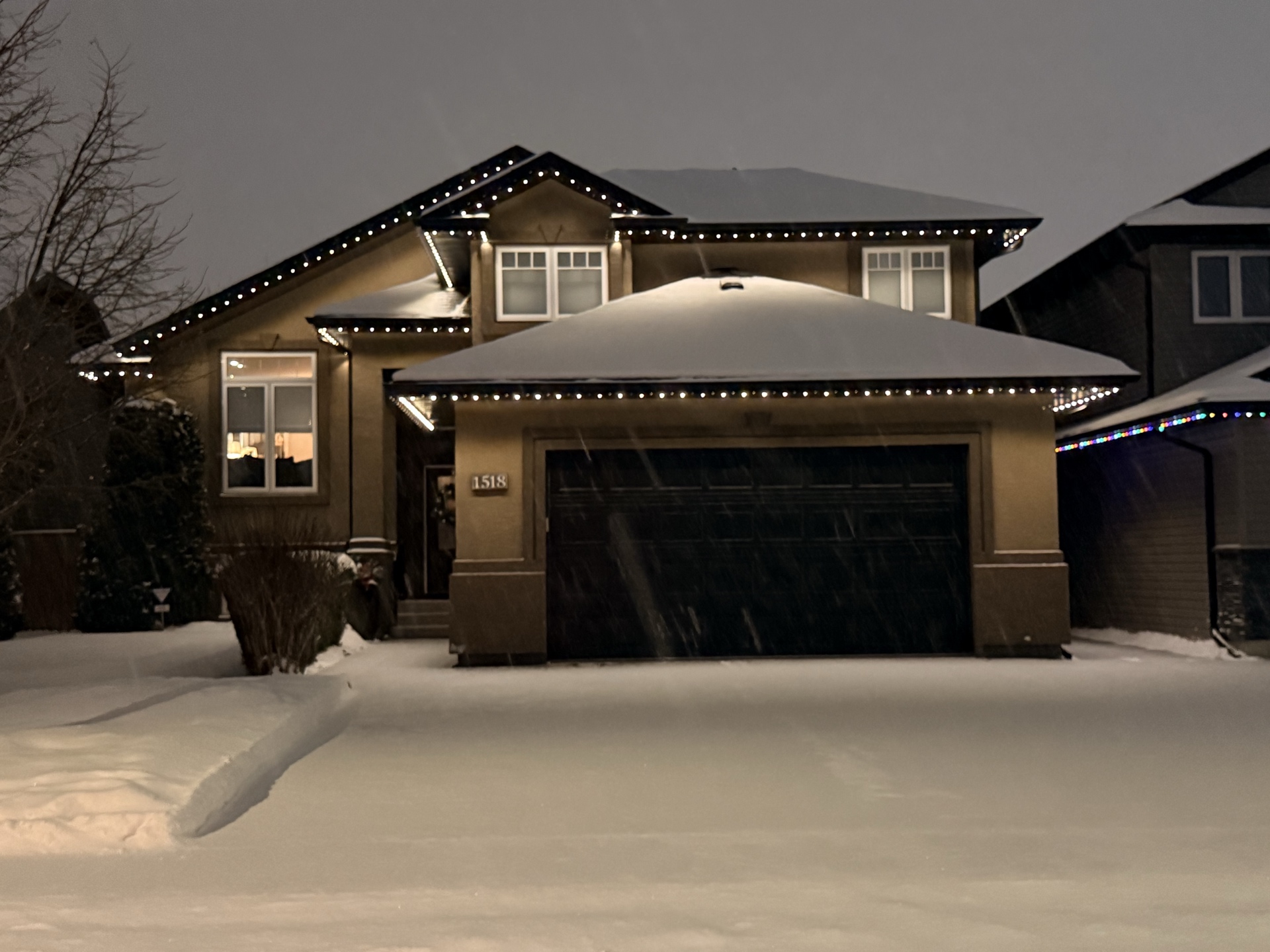 Permanent outdoor lighting Saskatoon